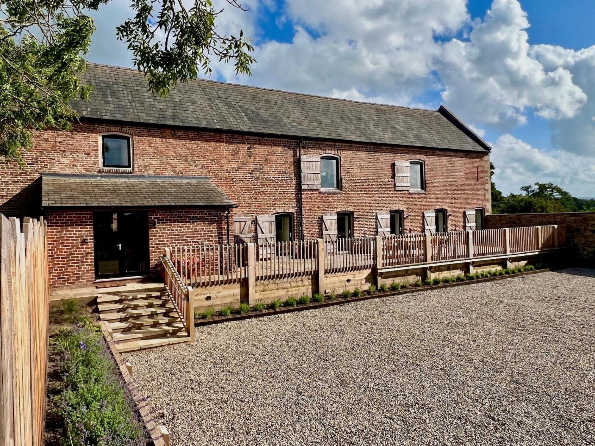The Barn At Plas Ashpool Sleeps 8 Llandyrnog Kültér fotó
