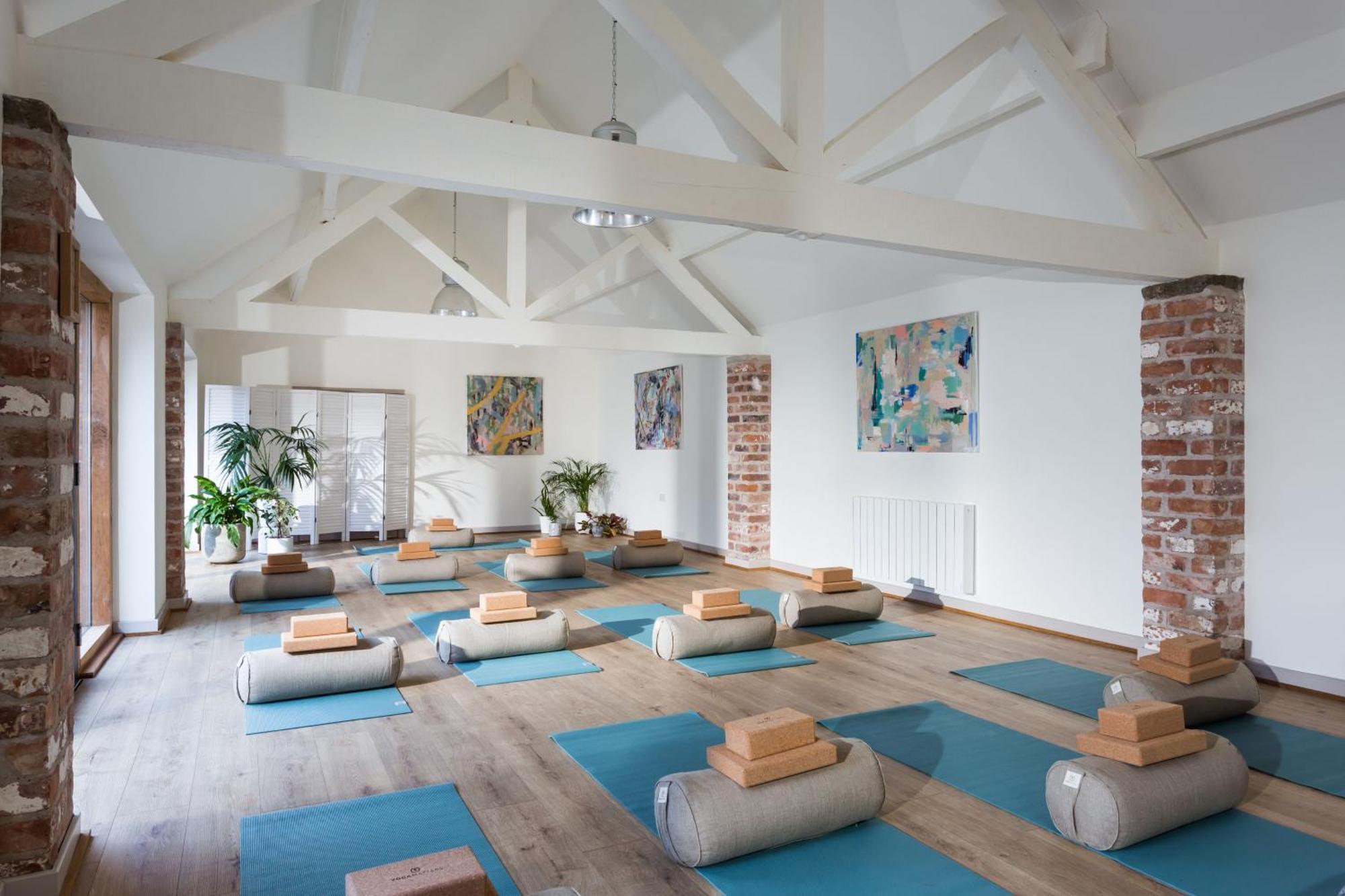 The Barn At Plas Ashpool Sleeps 8 Llandyrnog Kültér fotó